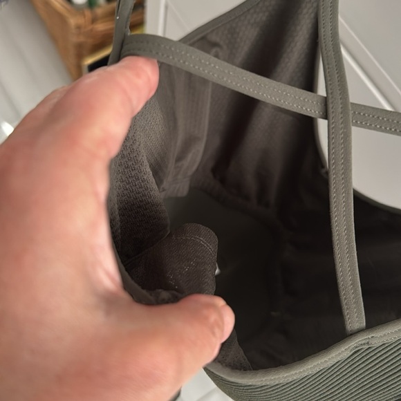 Vuori Women's Rib Crop Tank Top Shirt  Oregano Green VW189 Size XL - Picture 5 of 6